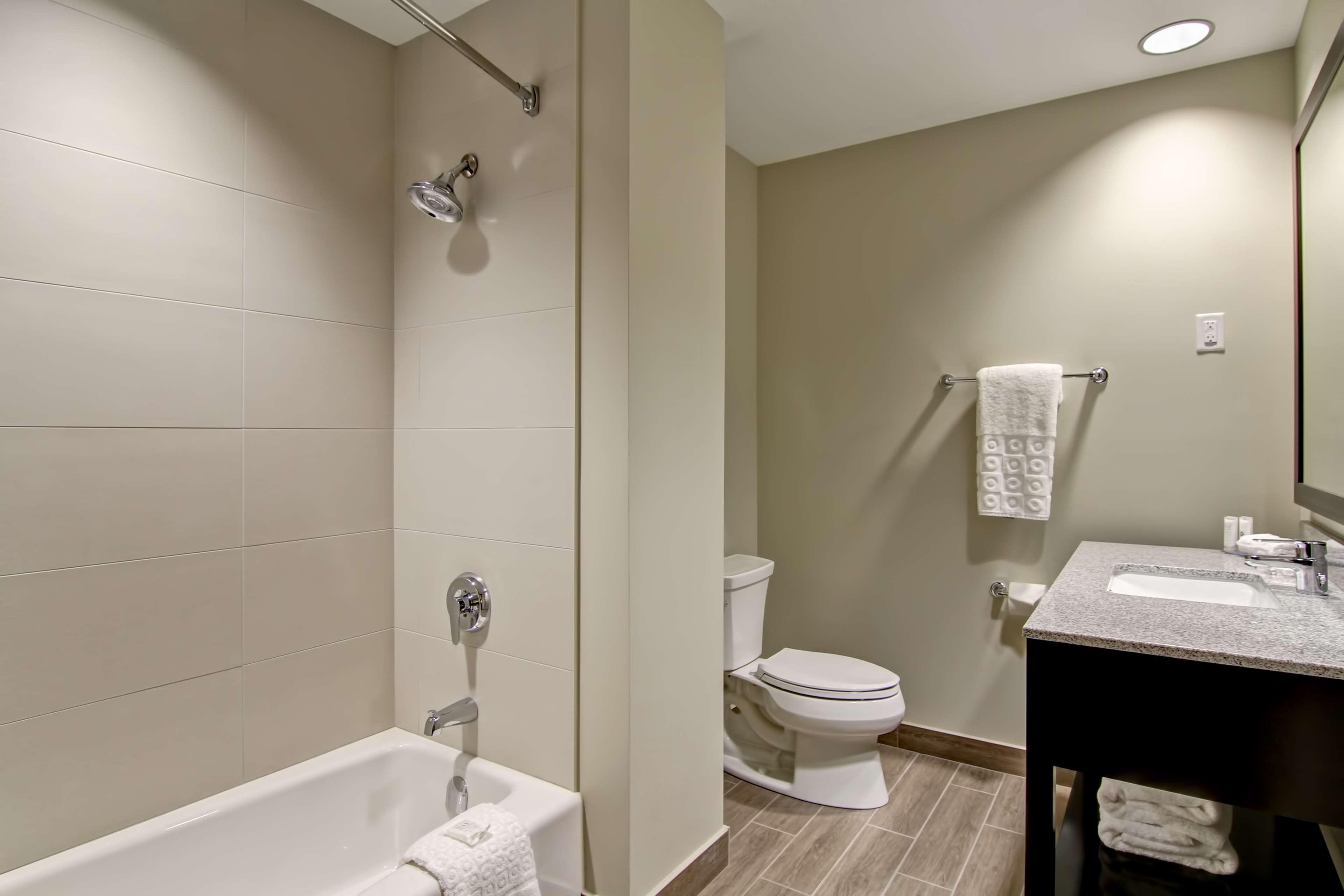 Best Western London Airport Inn & Suites Exterior foto