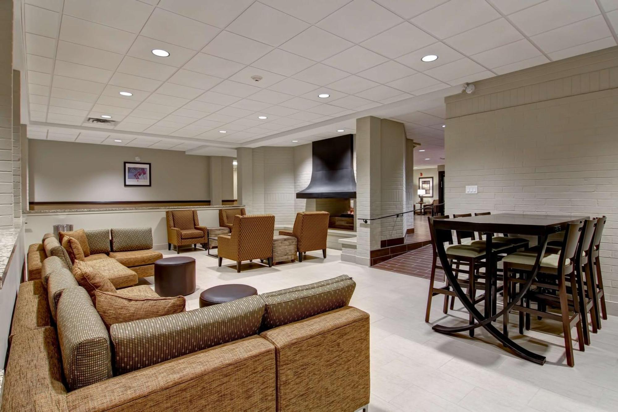 Best Western London Airport Inn & Suites Exterior foto