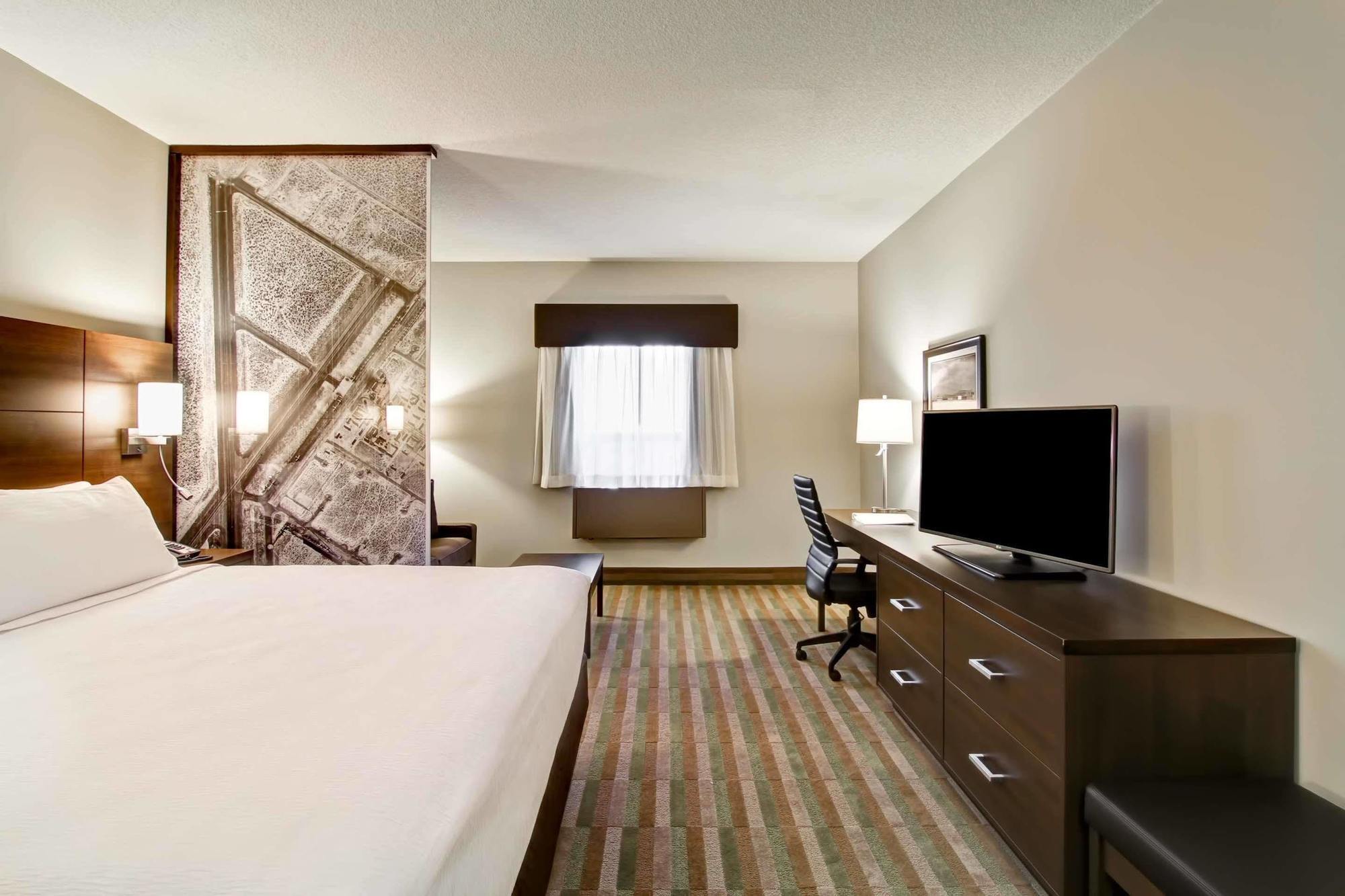 Best Western London Airport Inn & Suites Exterior foto